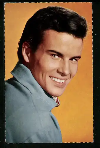 AK Schauspieler Horst Buchholz im Profil