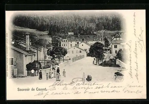 AK Couvet, Strassenpartie mit Hotel