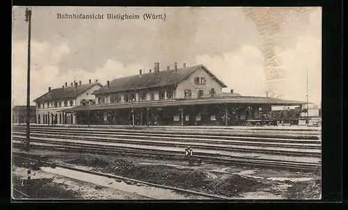 AK Bietigheim /Württ., Bahnhof von der Gleisseite betrachtet