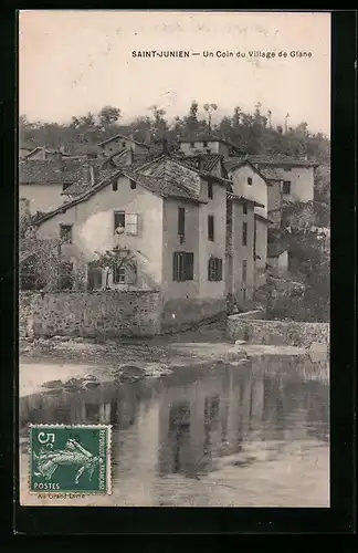 AK Saint-Junien, Un Coin du Village de Glane