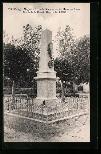 AK St-Léger-Magnazeix, Le Monument aux Morts de la Grande Guerre
