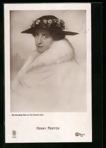 AK Schauspielerin Henny Porten mit Pelz und Hut