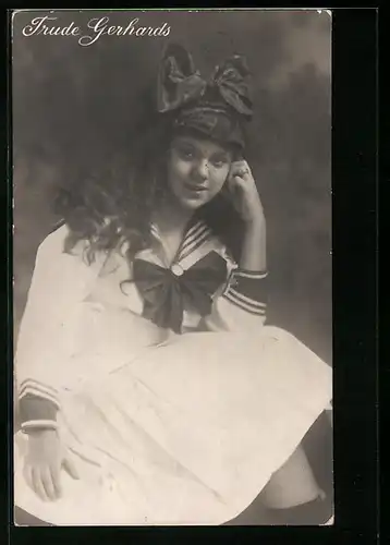AK Schauspielerin Trude Gerhards im Matrosenkleid