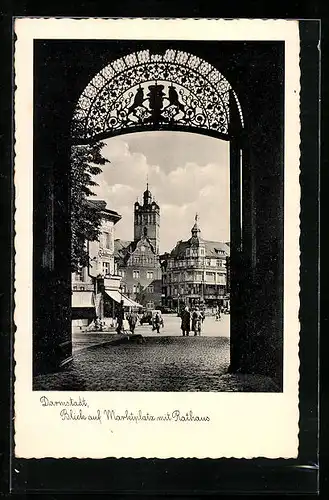 AK Darmstadt, Blick auf Marktplatz mit Rathaus