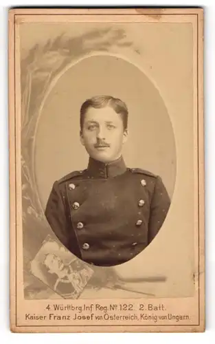 Fotografie Bindseil, Mergentheim, Soldat in Uniform 4. Württ. Inf. Rgt. 122, 2 Batl. Kaiser Franz Josef von Österreich
