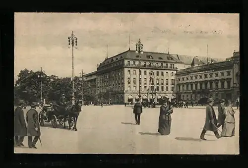 AK Berlin, Unter den Linden, Hotel Adlon