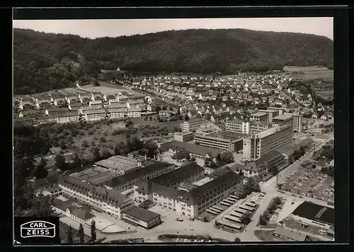 AK Oberkochen Württ., Ort und Carl Zeiss Werk aus der Vogelschau