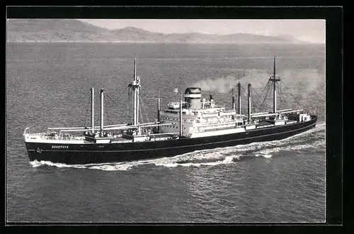 AK Handelsschiff SS Soestdyk in voller Fahrt