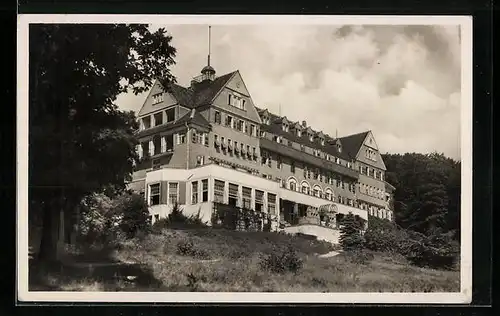 AK Chausseehaus bei Wiesbaden, Das Taunusheim