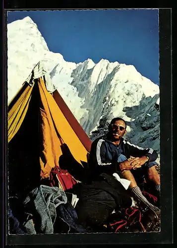 AK Bergsteiger Otto Pfuner im Everest-Basislager gegen Nuptse