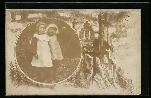 Foto-AK Zwei Mädchen in Kleidern, Burgruine bei Mondschein, Passepartout