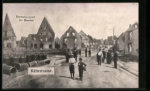 AK Donaueschingen, Die Brandkatastrophe 1908, Käferstrasse mit dem Entstehungsort des Brandes