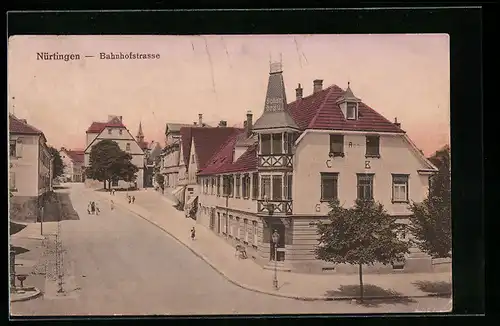 AK Nürtingen, Bahnhofstrasse mit Gasthof zum Löwen aus der Vogelschau