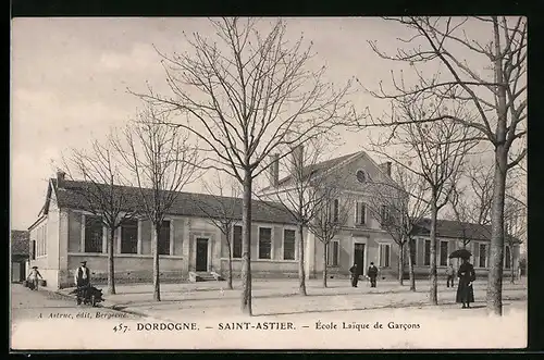 AK Saint-Astier, École Laique de Garcons