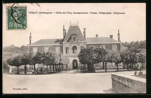 AK Vergt, Hotel de Ville, Gendarmerie, Poste