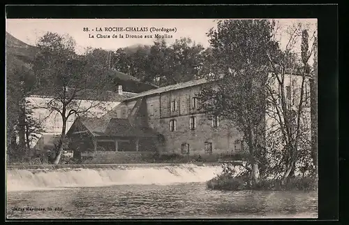 AK La Roche-Chalais, La Chute de la Dronne aux Moulins