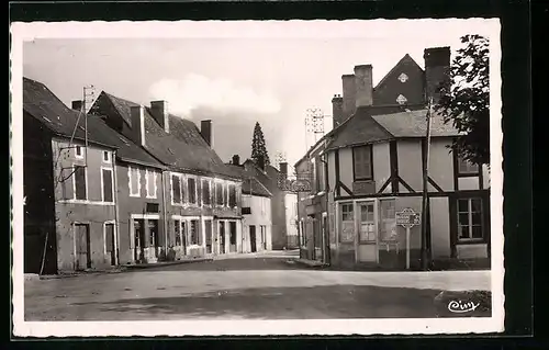 AK Lanouaille, Place centrale