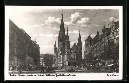 AK Berlin, Tauentzienstrasse und Kaiser Wilhelm Gedächtniskirche, Strassenbahn