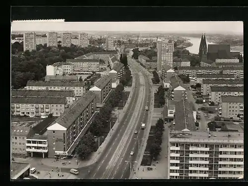 AK Frankfurt / Oder, Blick vom Hochhaus am Platz der Republik auf die Karl-Marx-Strasse