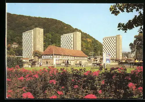 AK Suhl / Thür., Waffenmuseum und Hochhäuser