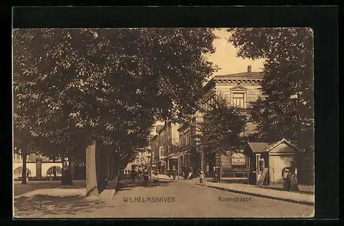 AK Wilhelmshaven, Roonstrasse mit Anwohnern