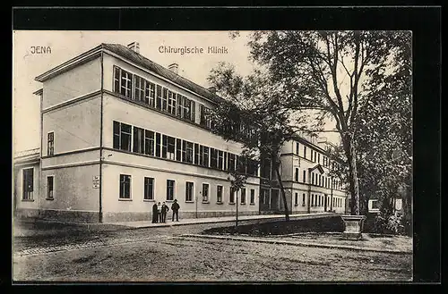 AK Jena, Hofpartie vor der Chirurgischen Klinik