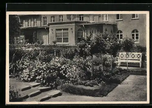 AK Bad Lausick, Blütenterrasse vor dem Kurhotel