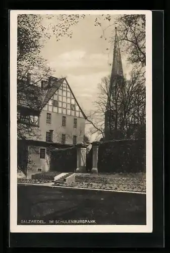 AK Salzwedel, die Kirche vom Schulenburgpark aus gesehen