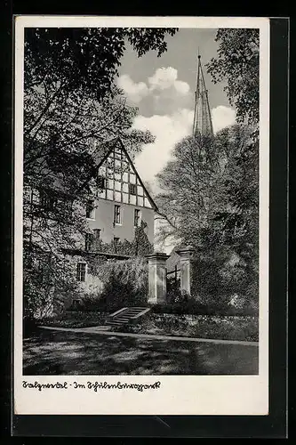 AK Salzwedel, Eingang zum Schulenburgpark, Blick zum Kirchturm