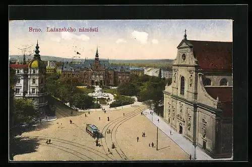 AK Brno, Lazanskeho namesti, Strassenbahn auf dem Platz