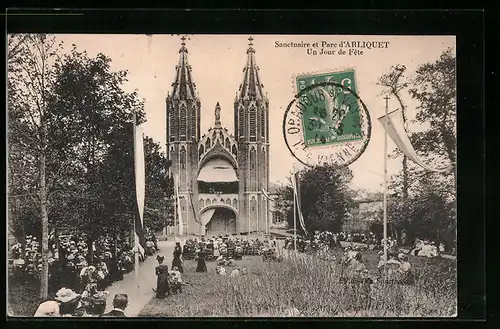 AK Arliquet, Sanctuaire et Parc, Un jour de Fete