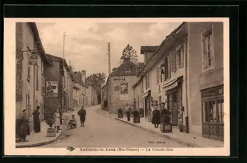 AK Ladignac-le-Long, La Grande Rue