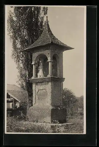 AK Laufen, am Gedenkstein vor einem Wohnhaus