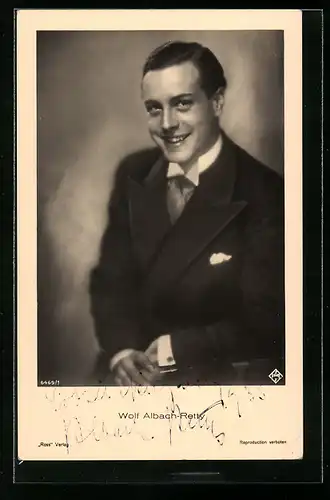 AK Schauspieler Wolf Albach-Retty im Anzug