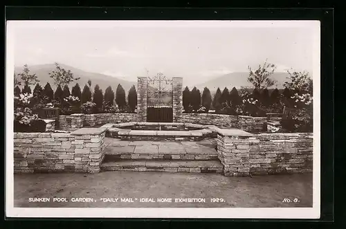 AK London, Daily Mail Ideal Home Exhibition 1929, Sunken Pool Garden