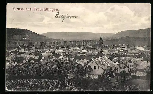 AK Treuchtlingen, Ortsansicht mit Bergblick aus der Vogelschau