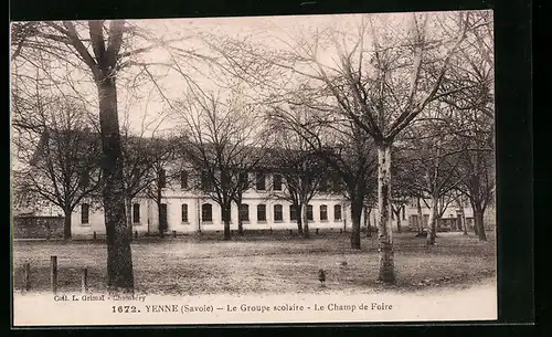 AK Yenne, Le Groupe scolaire, Le Champ de Foire