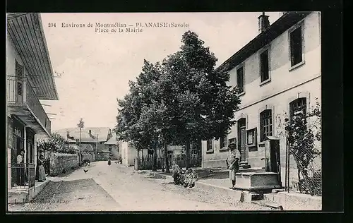 AK Planaise, Place de la Mairie