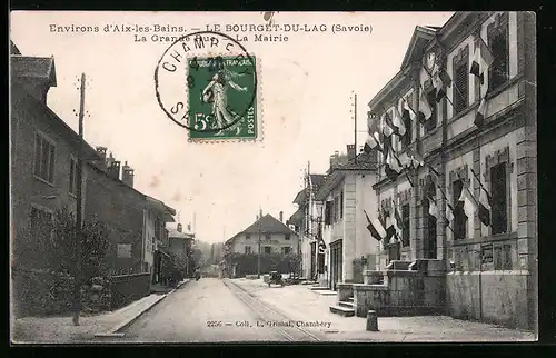 AK Le Bourget-du-Lac, La Grande Rue, La Mairie