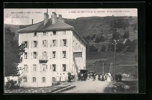 AK Valloires, Le Hotel de Valloires et du Galibier, Arret des Cars Alpins