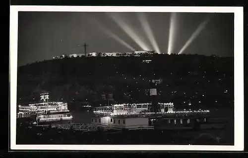 AK Budapest, Le XXXIV-ème Congrès Eucharistique International 1938, Dampfer in Fahrt bei Nacht