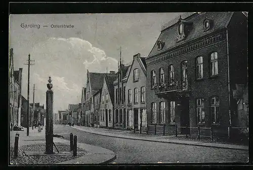 AK Garding, Osterstrasse mit Passanten