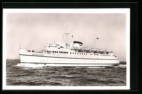 AK Bundesbahn-Hochsee-Fährschiff Deutschland auf See