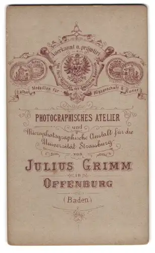 Fotografie Julius Grimm, Offenburg, Wappen der deutschen Kaiserin und Medaillen in Banderole