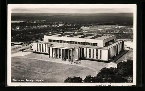 AK Berlin-Charlottenburg, Deutschlandhalle, Fliegeraufnahme