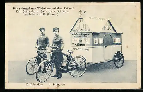 AK Seeheim a. d. B. /Hessen, Das selbstgebaute Wohnhaus auf dem Fahrrad, Karl Schneider und Sohn Ludwig Schneider