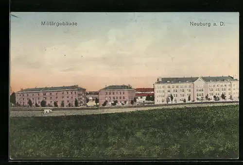 AK Neuburg a. D., Blick auf die Militärgebäude