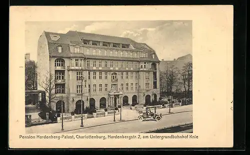 AK Berlin-Charlottenburg, Pension Hardenberg-Palast, Hardenbergstrasse 2, mit Strasse