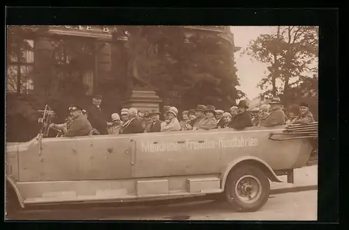 Foto-AK München, Münchner Fremden-Rundfahrten, Autobus