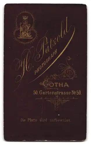 Fotografie H. Pätzold, Gotha, Herr Ernst Raab im Anzug